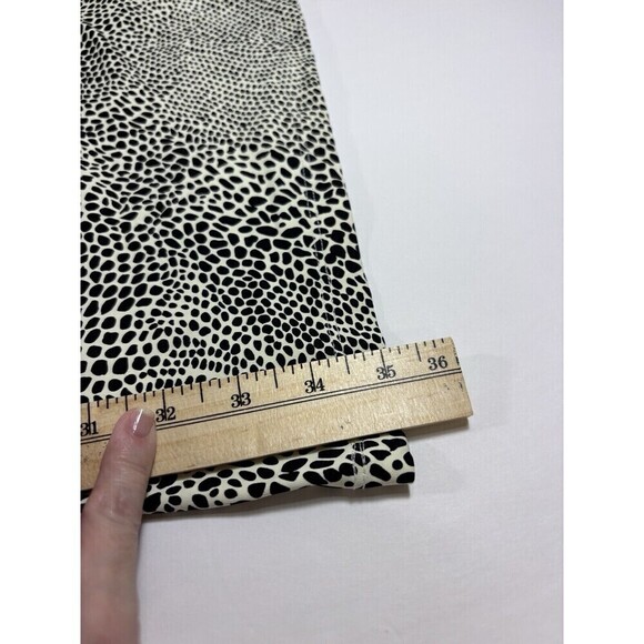 J McLaughlin Sage Midi Dress Cream Black Animal Print XS Bodycon Stretch Ruched - Picture 6 of 7